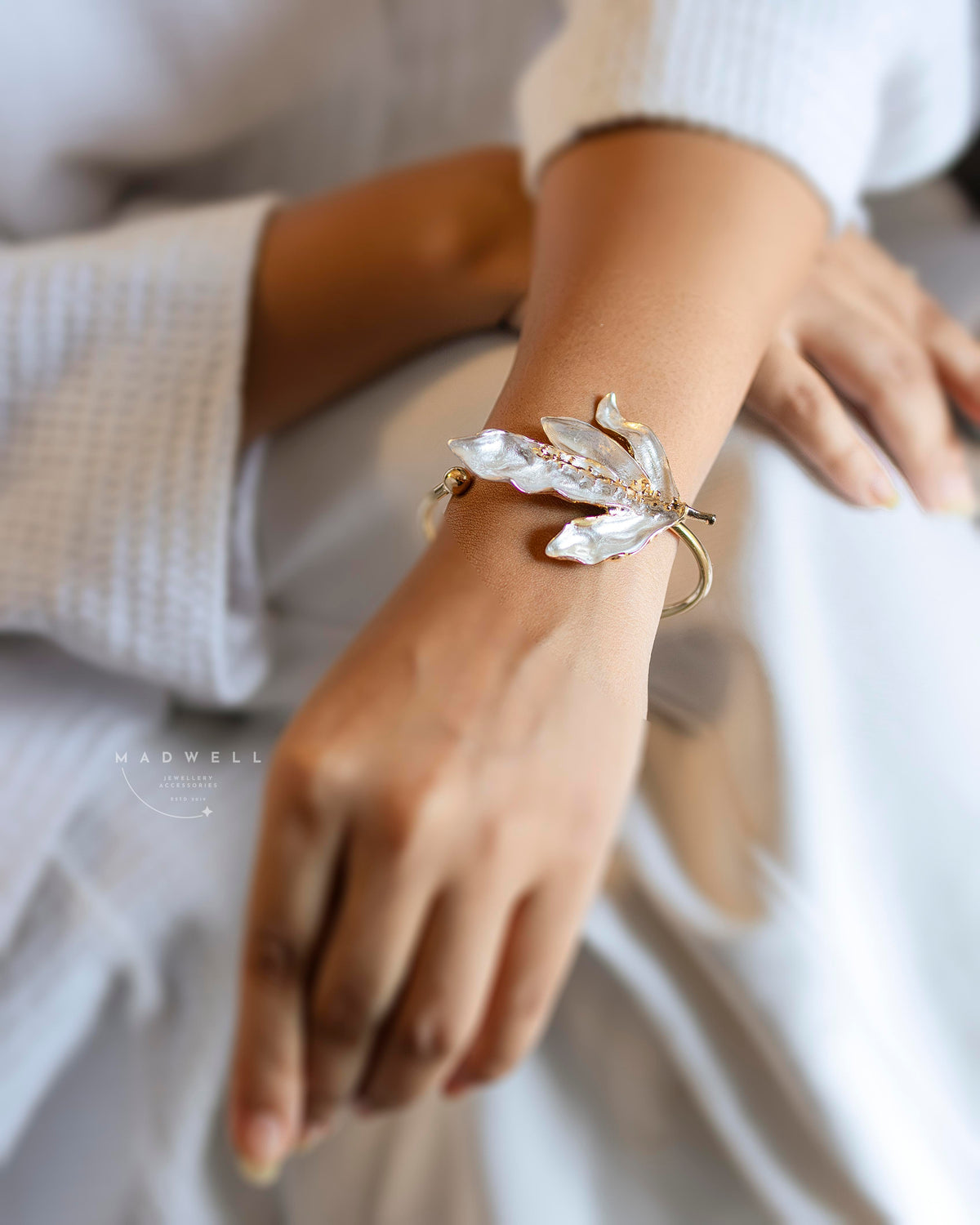 Anti Tarnish 18K Gold Plated Premium Golden Pearl Bloom Cuff Bangle